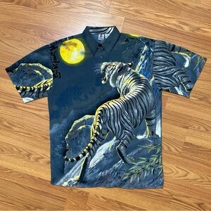 Vintage Y2K White Tiger Nature Button Up Shirt Size M Skater Baggy Streetwear